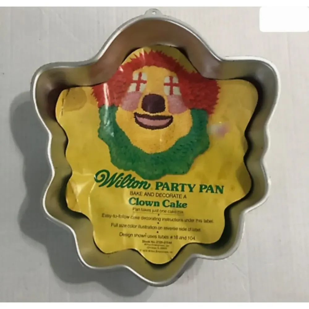 VTG 1974 Wilton Happy Face Clown Head Cake Pan Tin Mold l Qty: 1